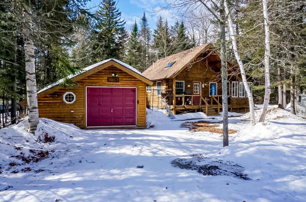 Beaver Cove House | Lily Bay Getaway