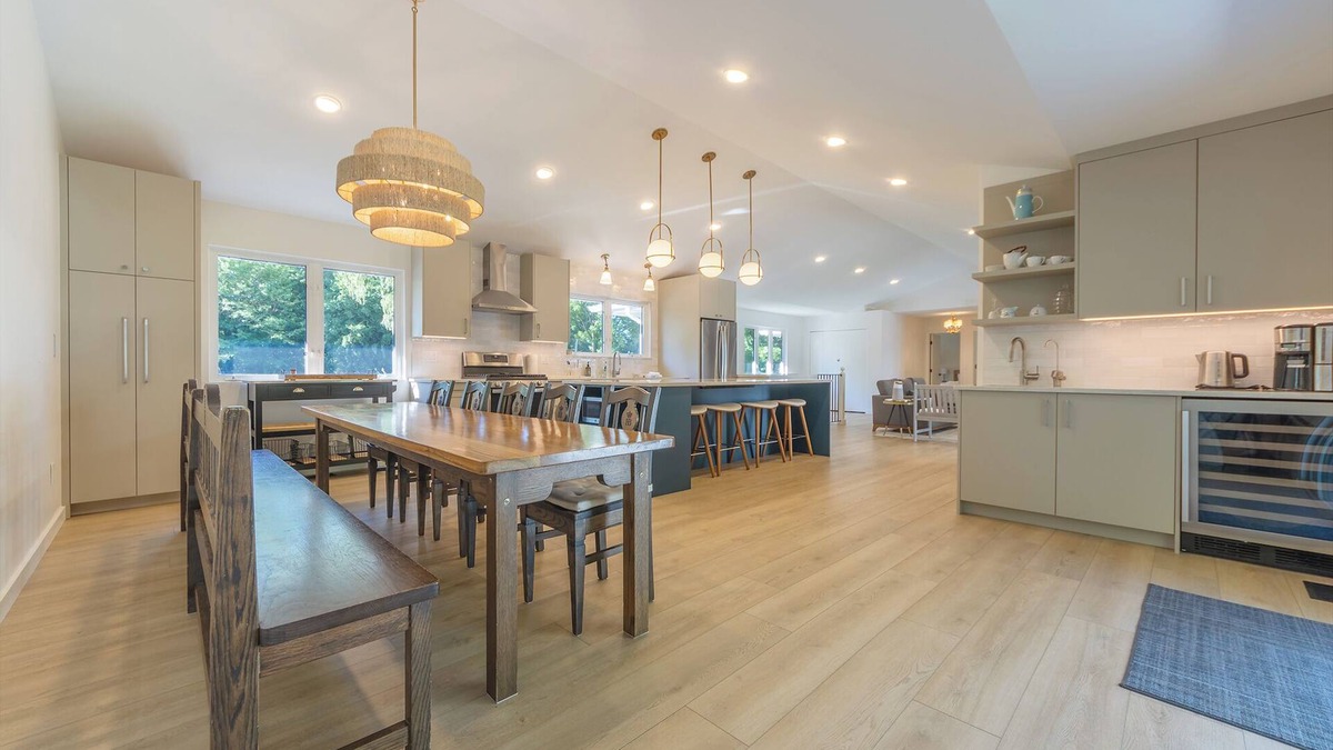 South Haven House | Lily Pond Haven - Hot tub, Screened in porch, Large home!