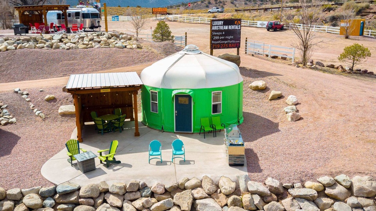 Canon City House | Lime Moss Summary: Ex