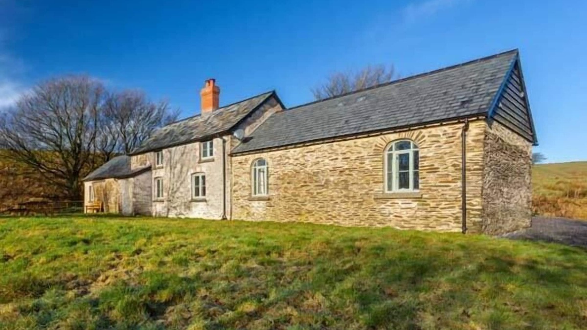 Oare Cottage | LIMECOMBE, pet friendly, luxury holiday cottage in Simonsbath