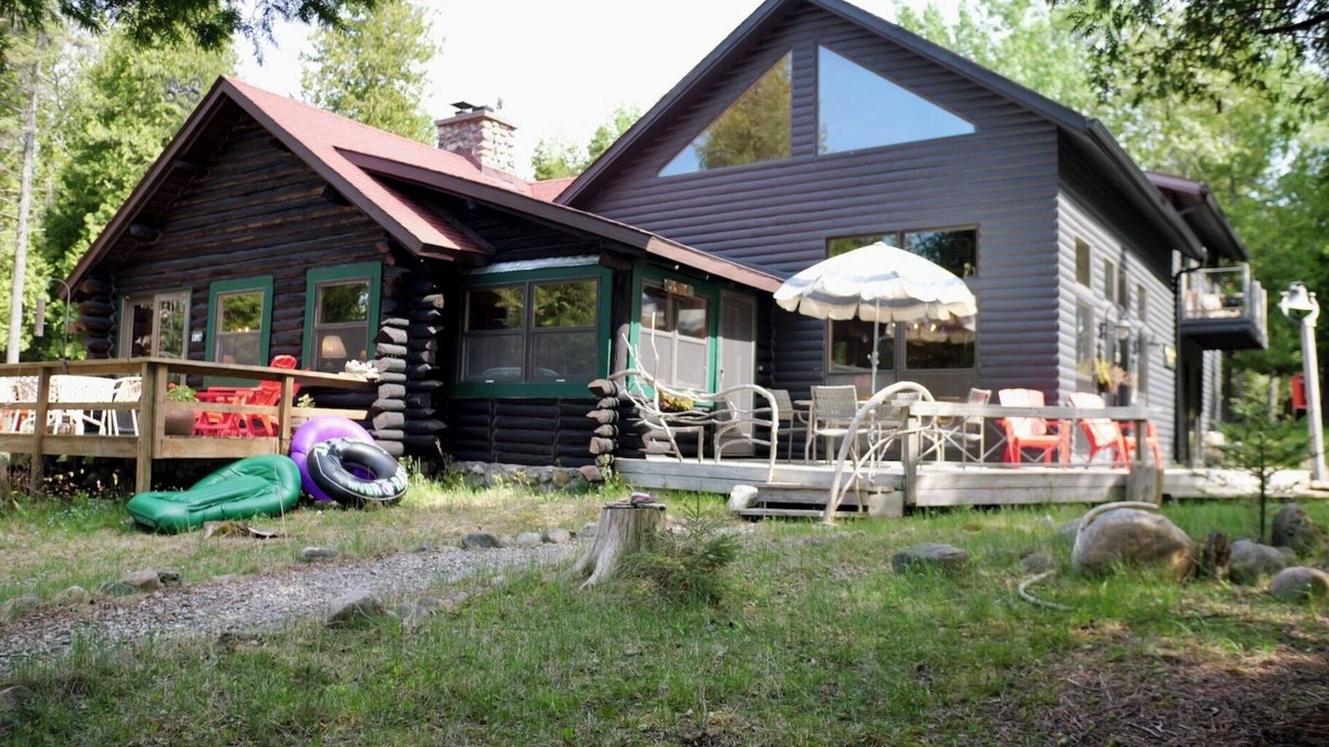 Drummond House | Limerance Lodge on Drummond Island