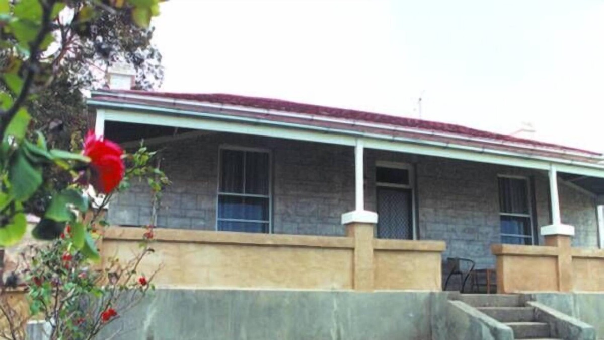 Naracoorte House | Limestone View B&B Naracoorte