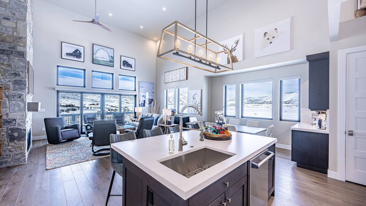 Park City Condo | *Limited Time Offer* 90 Days ‘Til Christmas | Book Now to Save
