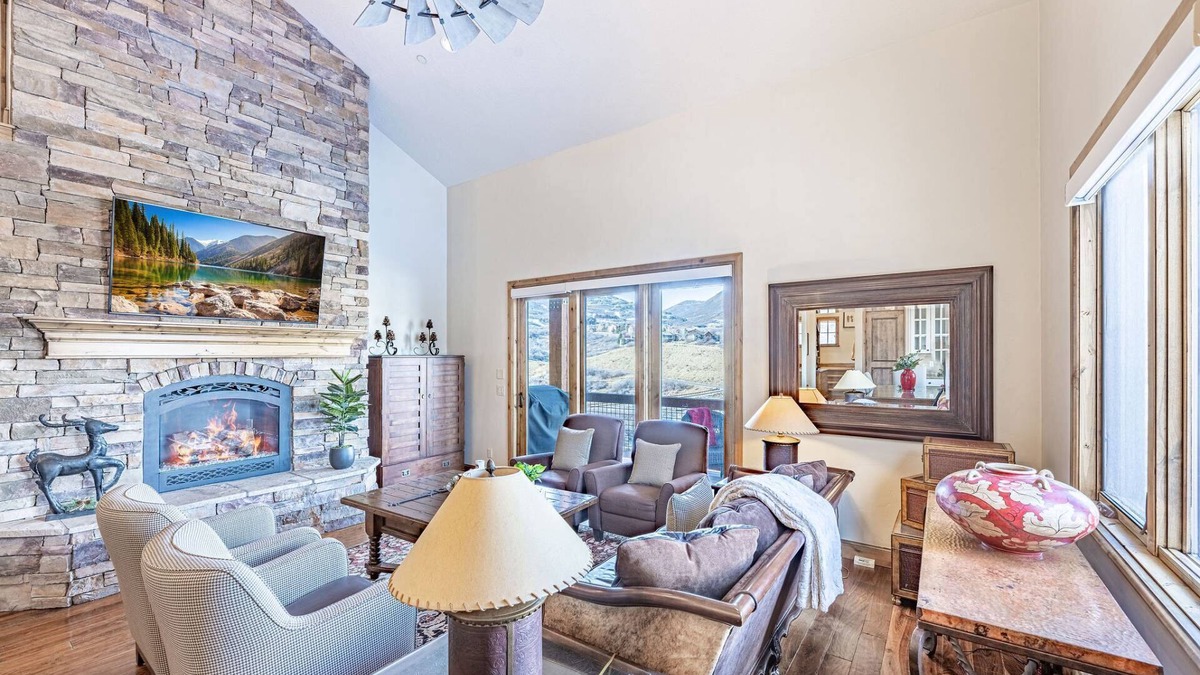Park City House | *Limited Time Offer* 90 Days ‘Til Christmas | Book Now to Save