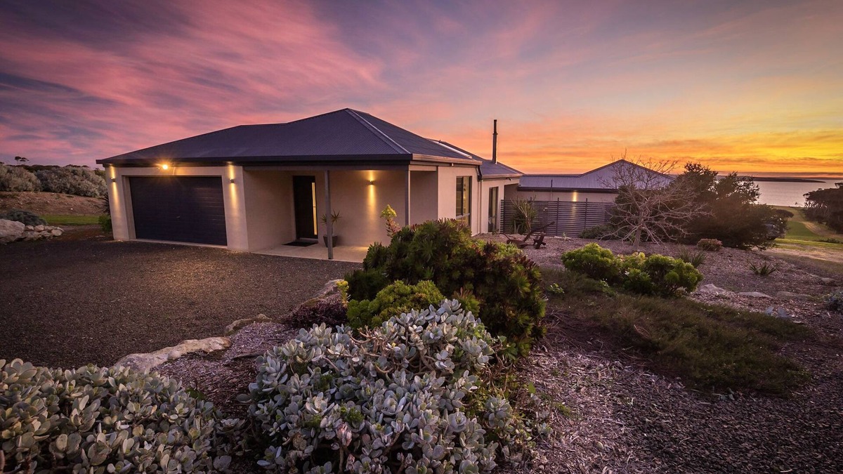 Kangaroo Head Other | Lincoln Green Farm Stay