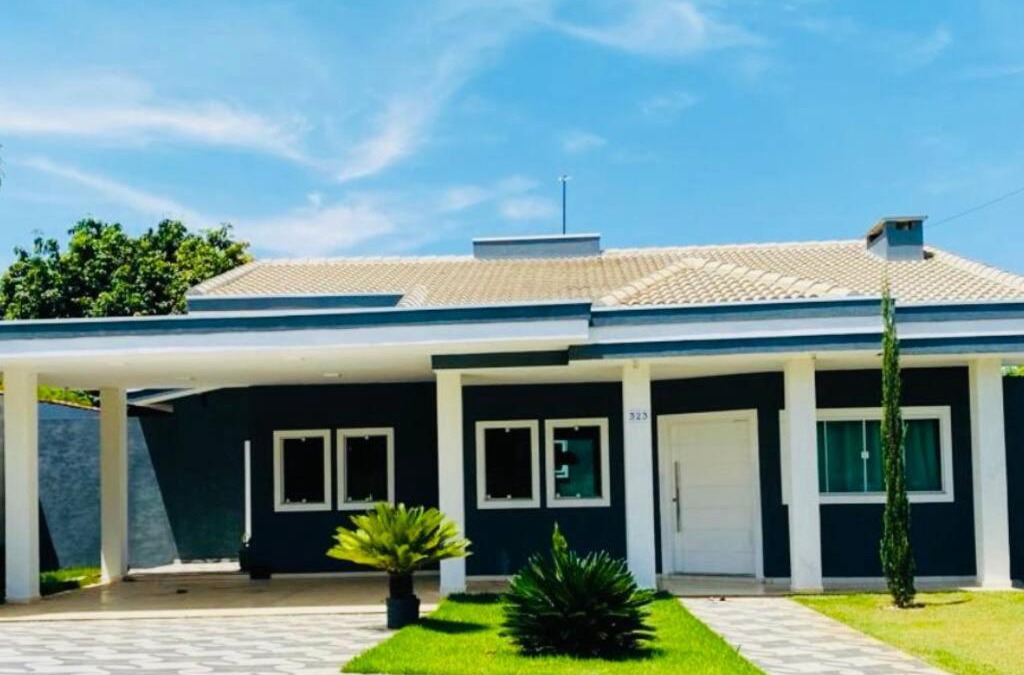 Tatui House | Linda casa em condomínio