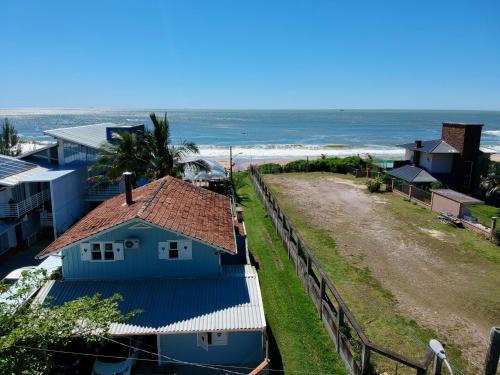 Praia da Armacao do Itapocoroi House | Linda Casa, Penha, Praia Vermelha