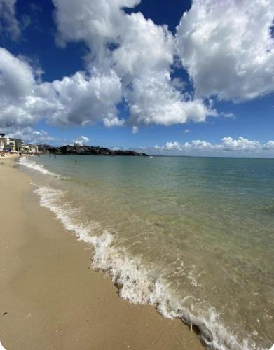 Salvador Apartment | Linda kit net mobiliada 01