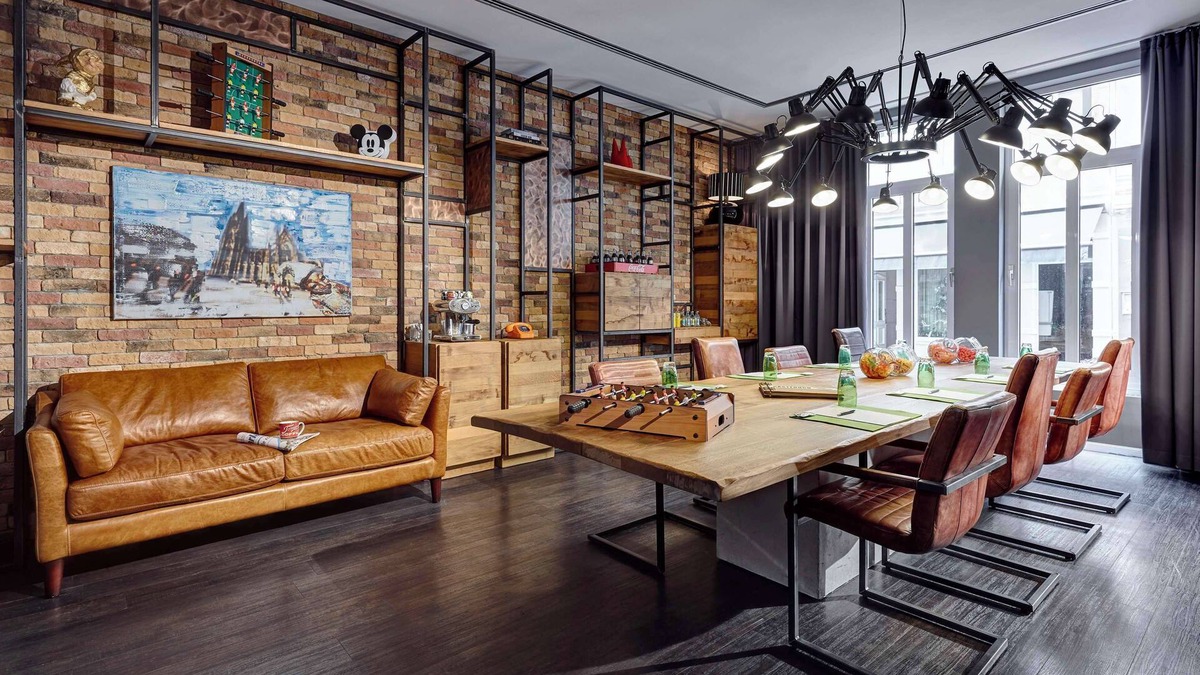 Altstadt-Nord Hotel | Lindner Hotel Cologne City Plaza, part of JdV by Hyatt