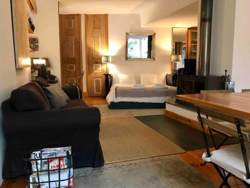 Lisbon Old Town Apartment | Lindo loft in the Centre of Lisbon, with Fireplace