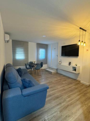 Ciudad Jardin Apartment | Linerlife