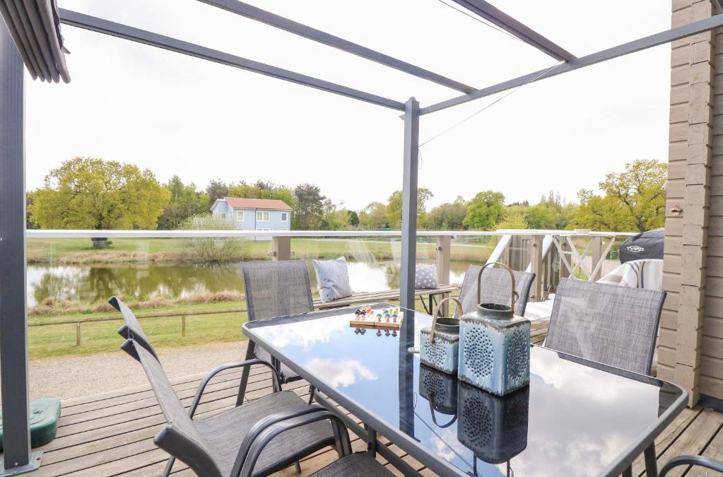 Hopton House | Links View