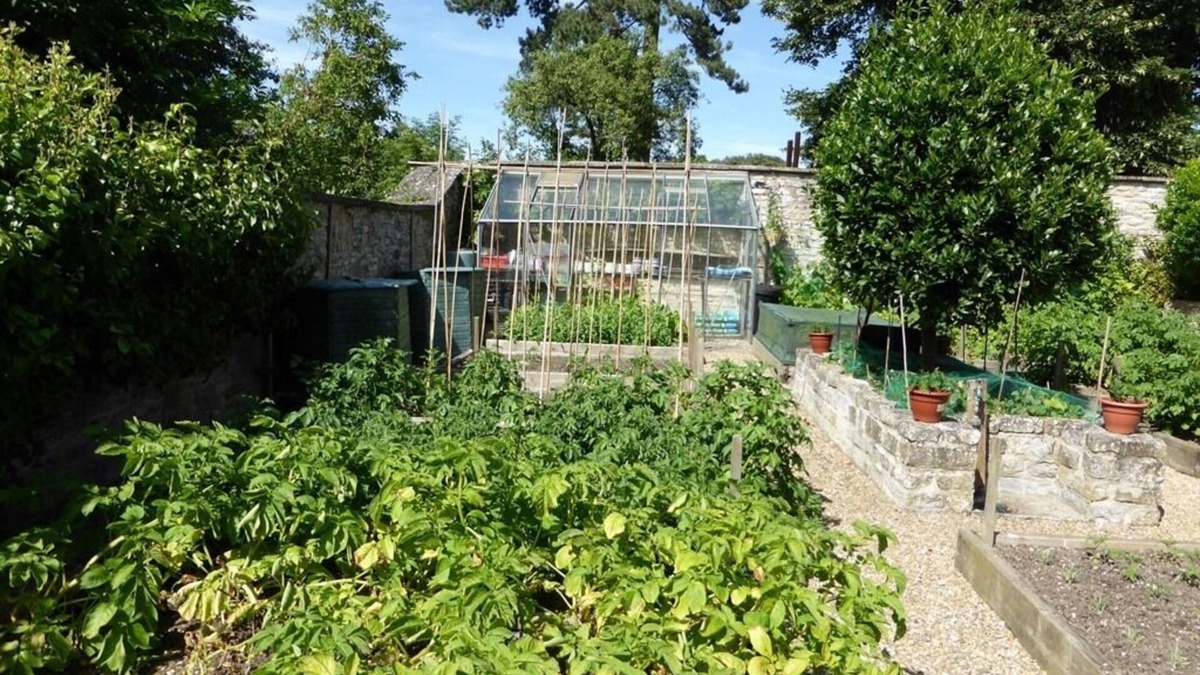 Ilchester Bed & Breakfast | Liongate House