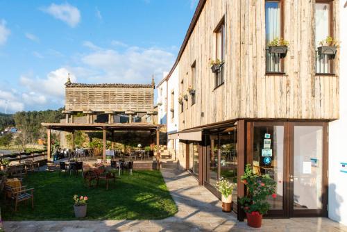 Lires House | LIRESCA