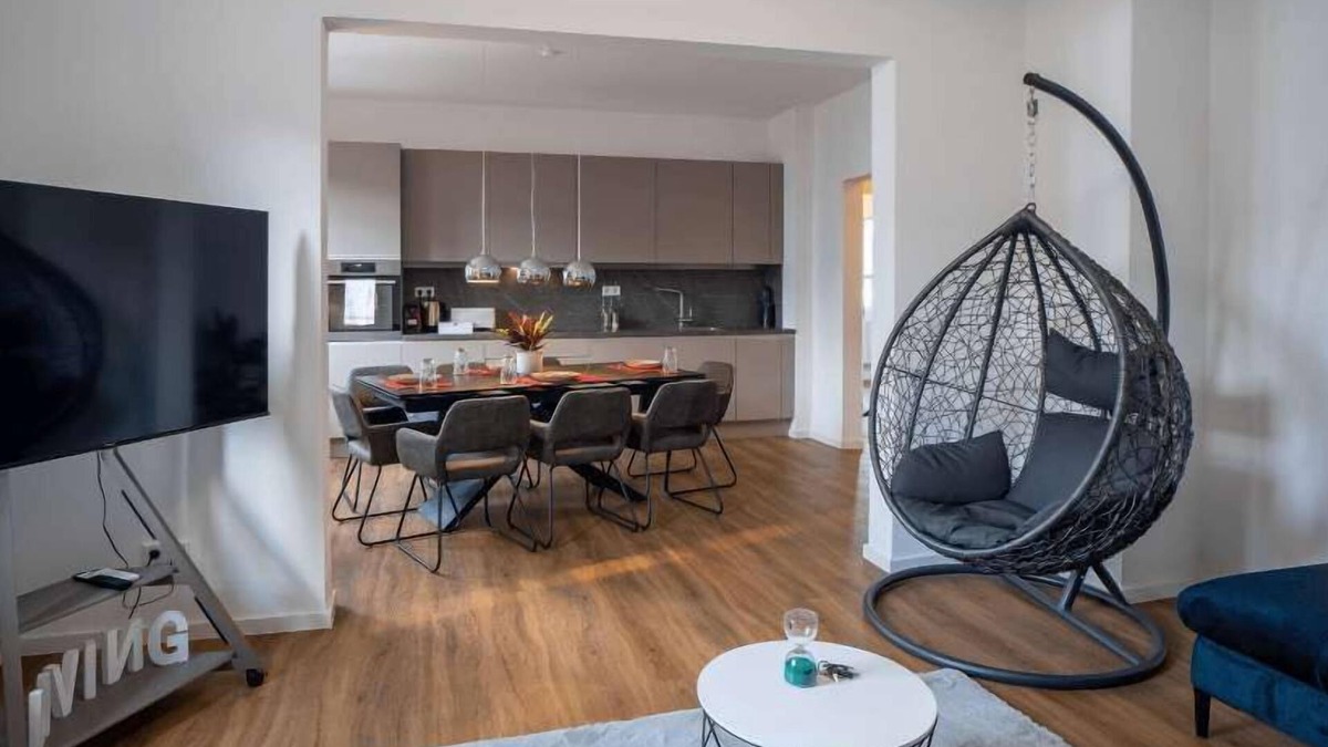 Hemsbach Apartment | LiT LiVING: Luxus |Box SprIng| Netflix |Maisonette