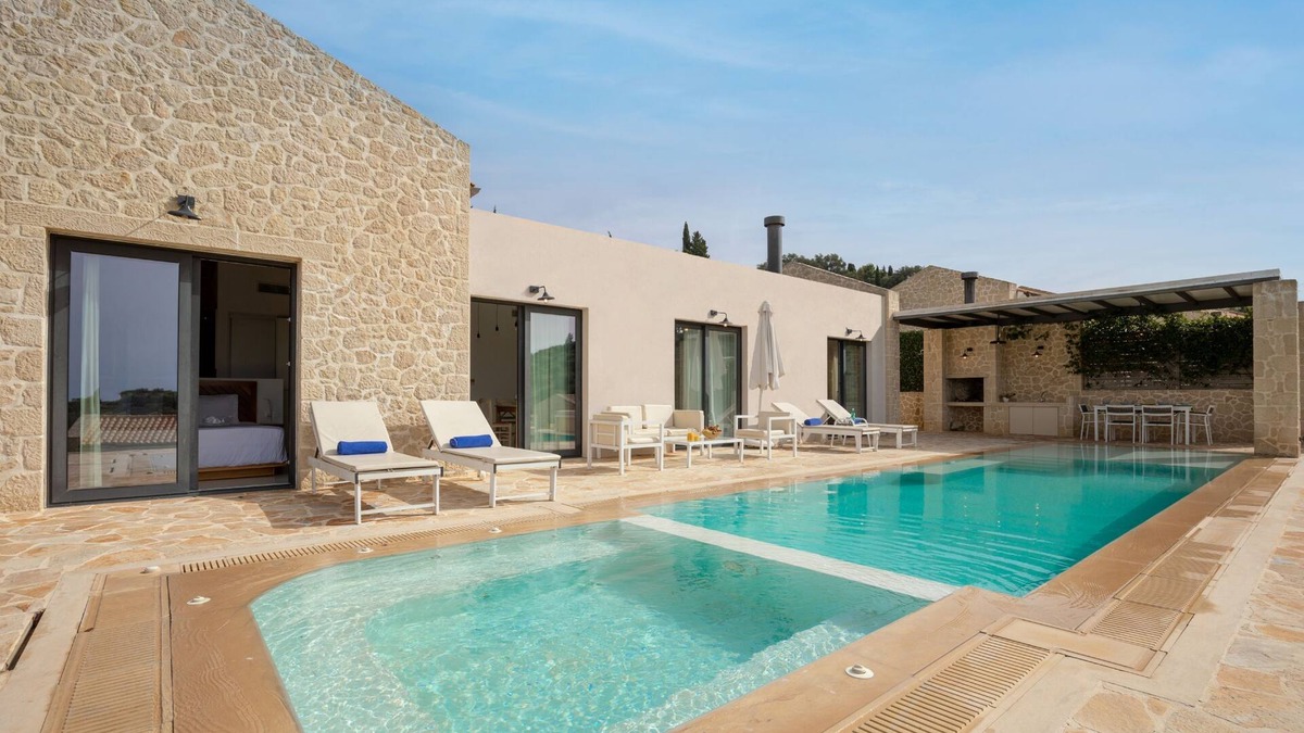 Kavvadades Villa | Lithari Tessera - Luxury Villa in Kavvadades, Corfu