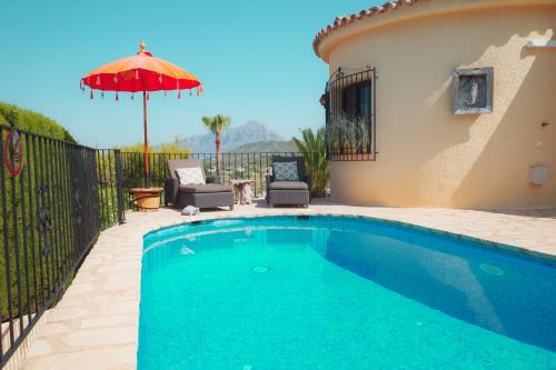 Cansalades Bed & Breakfast | Little Bali Jávea