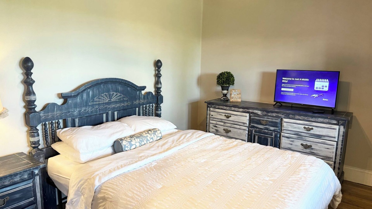 Hickory Apartment | Little Bit-A-Cozy, 2BR Retreat