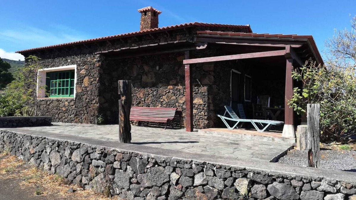 Taibique House | Little house with all the comforts in the middle of nature and near the town.