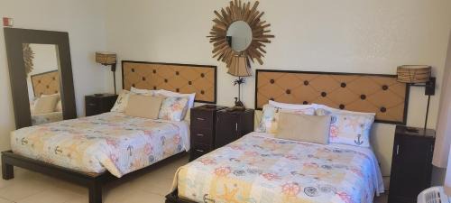 Ruskin Apartment | Little Harbor Resort #507 Tampa Bay FL Beach, Riverview Romance