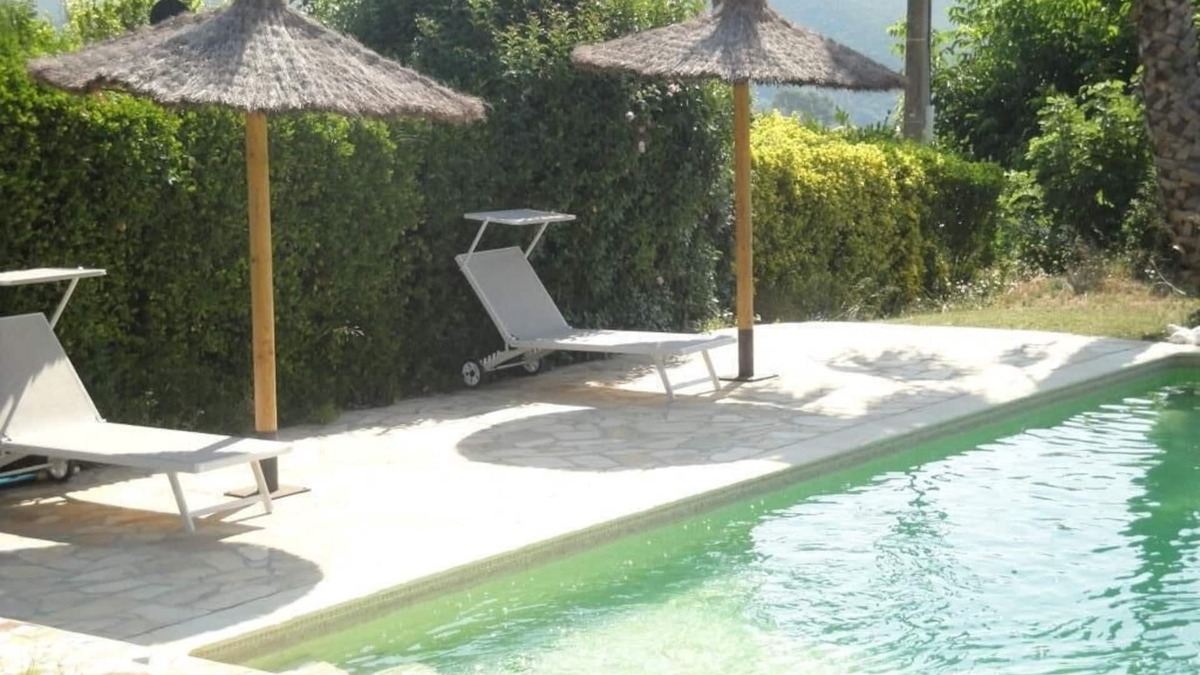 Le Revest-les-Eaux House | LITTLE HOUSE IN QUIET