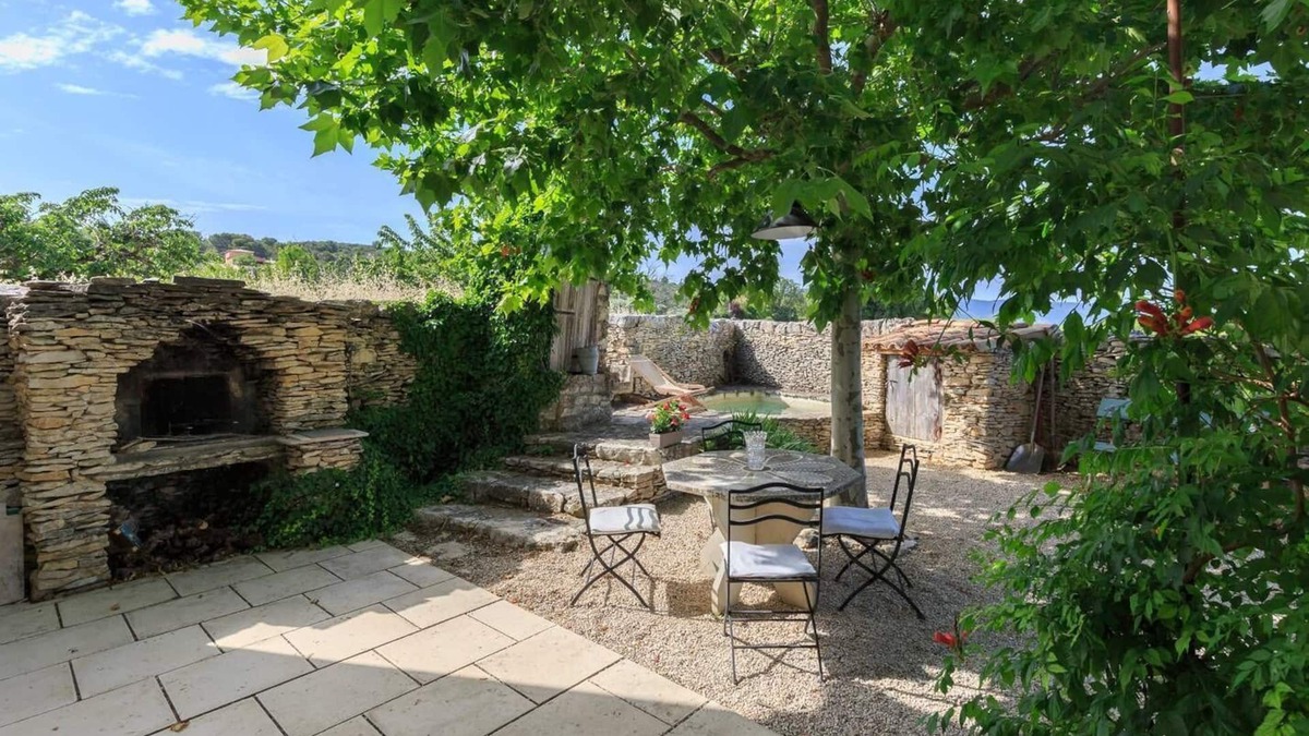 Blauvac House | Little House in Provence