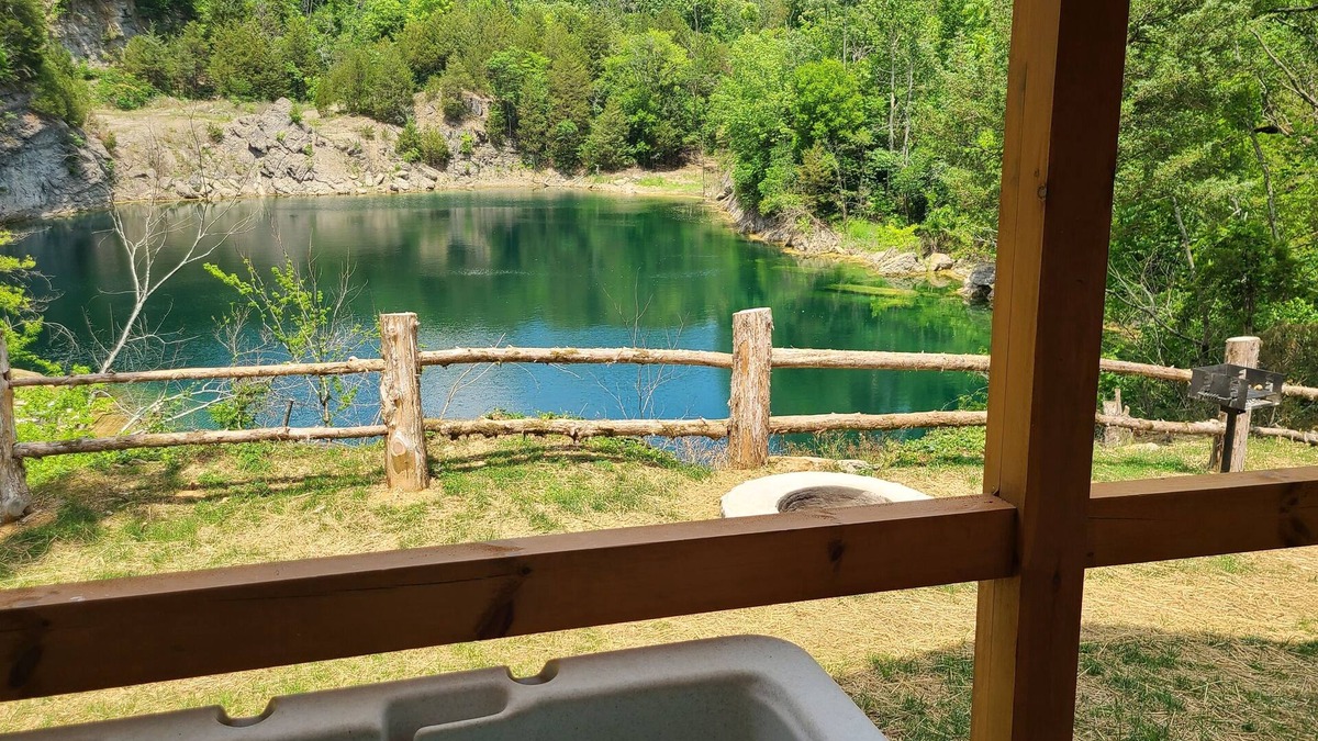 McMinn County House | Little House On The Quarry