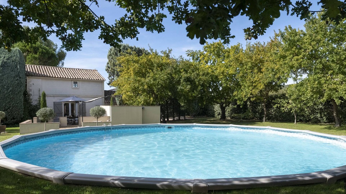Joucas House | Little house villa with private pool & garden