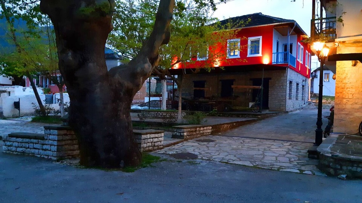 Ioannina Island Villa | Little Island Resort