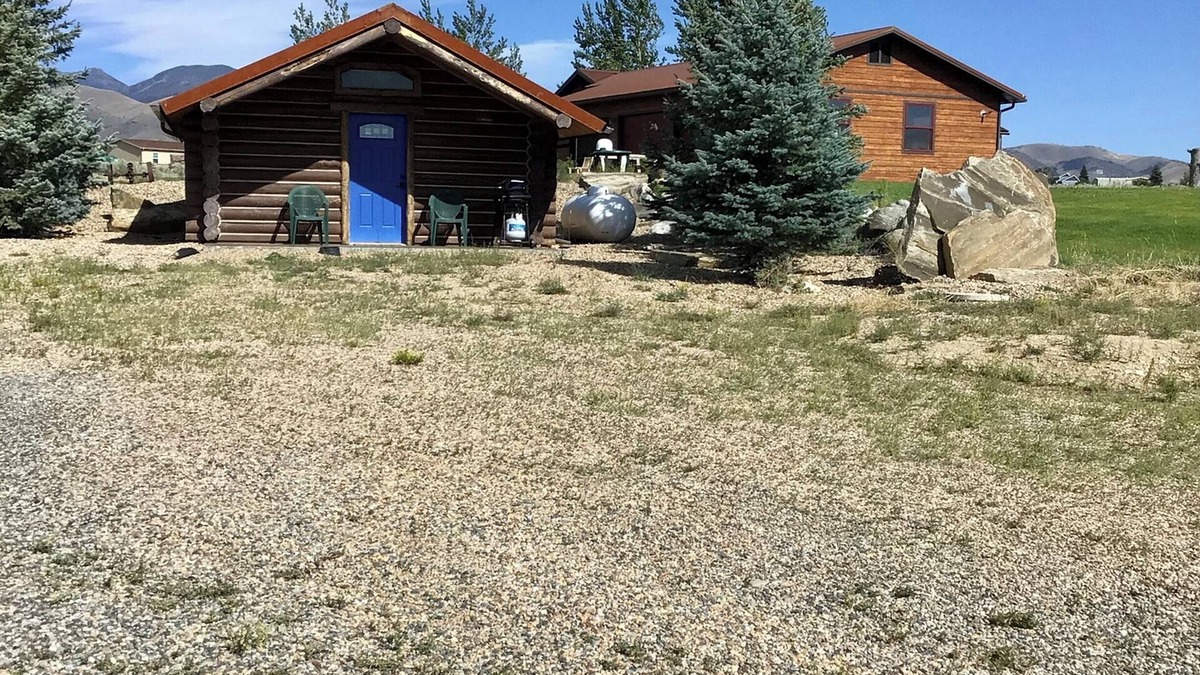 Sheridan Cabin | LITTLE LOG CABIN IN THE RUBY