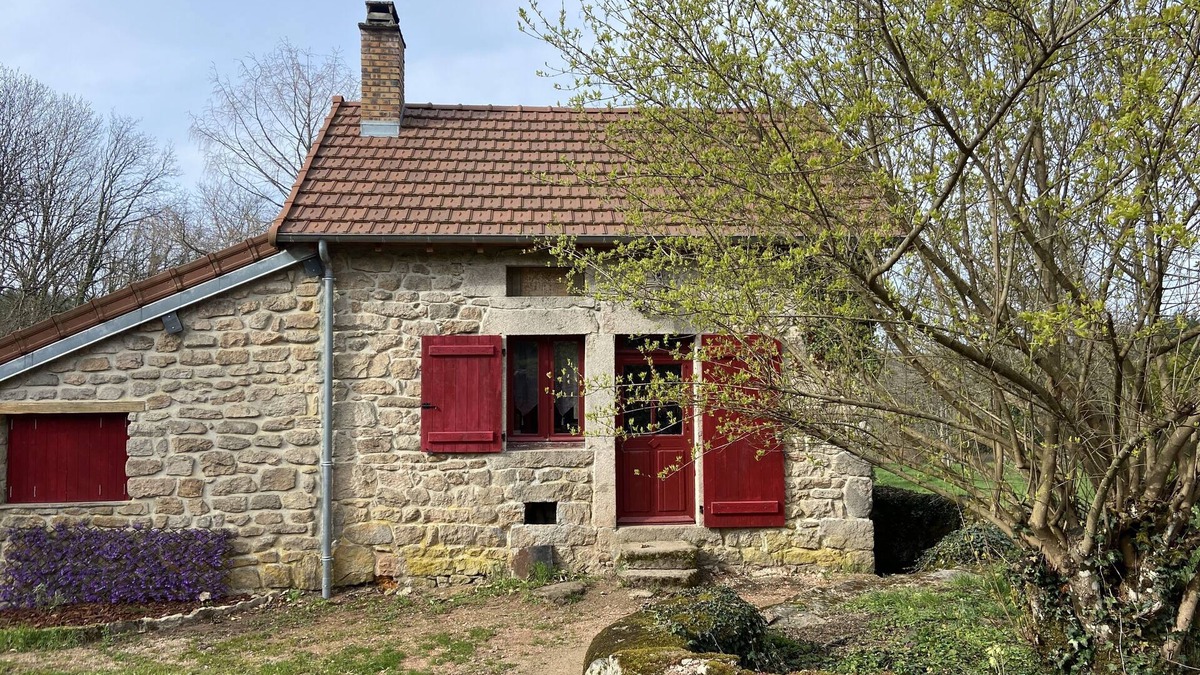 Saint-Agnan House | Little Poet's House