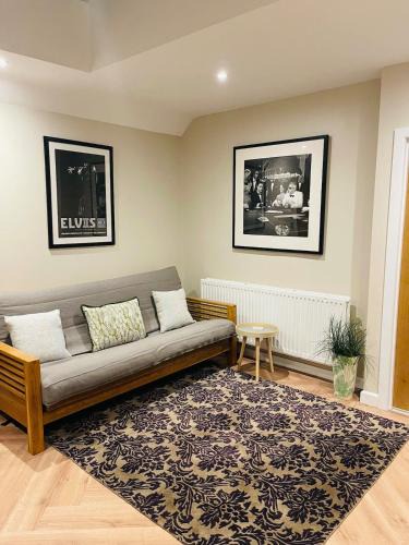 East Grinstead Apartment | Little Teagues