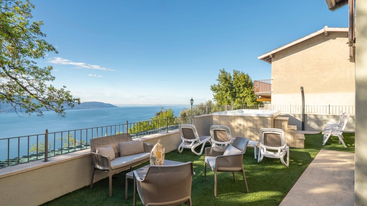 Gargnano Apartment | Little Wonder on the Garda