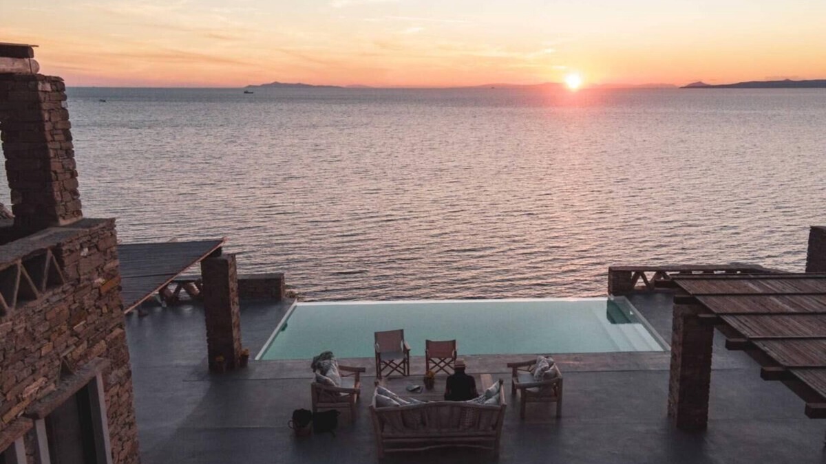 Korissia Villa | Live A Life That You Don't Want To Take A Holiday From - Come to Kea Valley