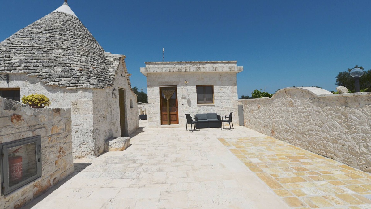 Coreggia Villa | Live a peaceful experience in the "Garden of Europe" of Puglia