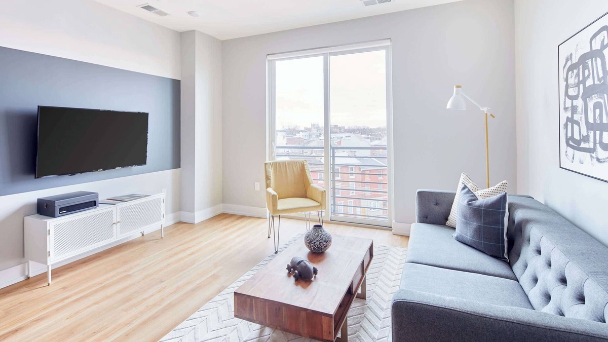 Fishtown Apartment | Live Artfully in This 2BR Stay