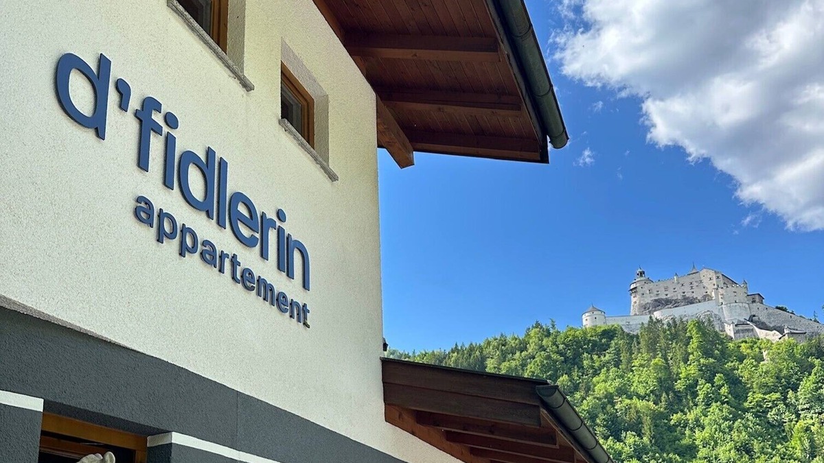 Werfen Apartment | "Live comfortably, enjoy nature - vacation in the middle of the Salzburg Alps."