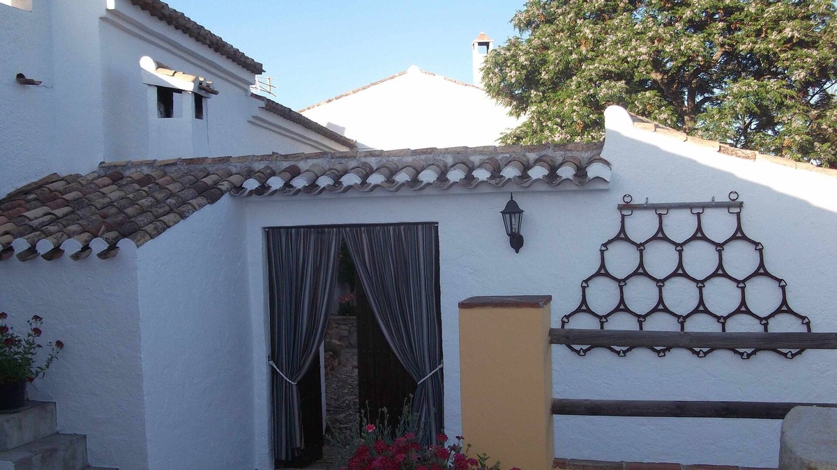 Algarinejo House | Live the Andalusian know-how in our cottages