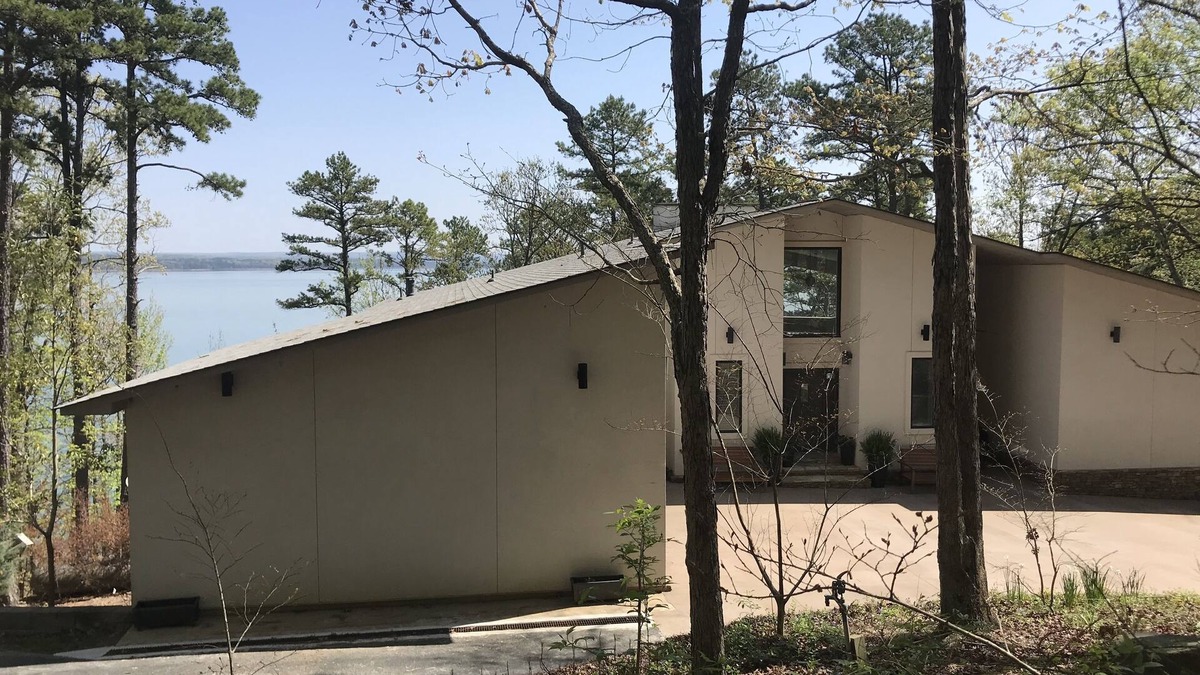 Quitman House | Live Your Best Lake Life with Gorgeous Views & Water Access