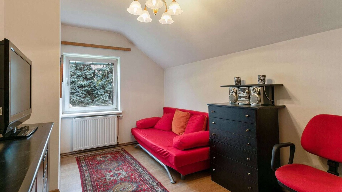 Grinzing House | Lively Holiday Home in Wien with Private Garden