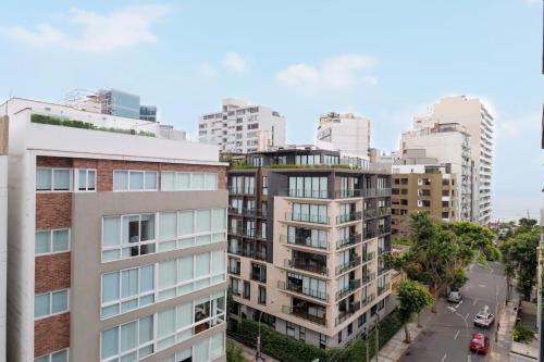 Reducto Apartment | Liven in Miraflores by Wynwood House