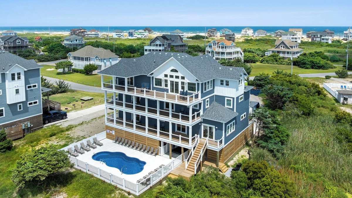 Rodanthe House | Livin' The Dream: Soundfront | Pool | Hot Tub
