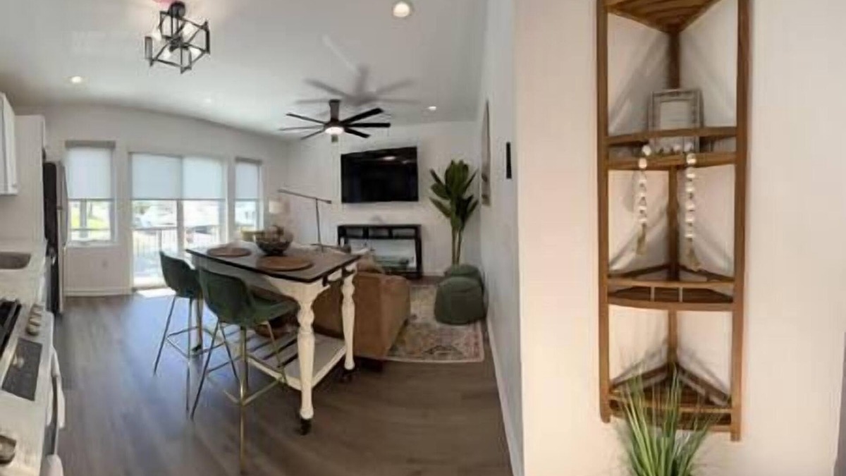 Irvington House | Living good at the Asbury Park Beach. Parking Incl