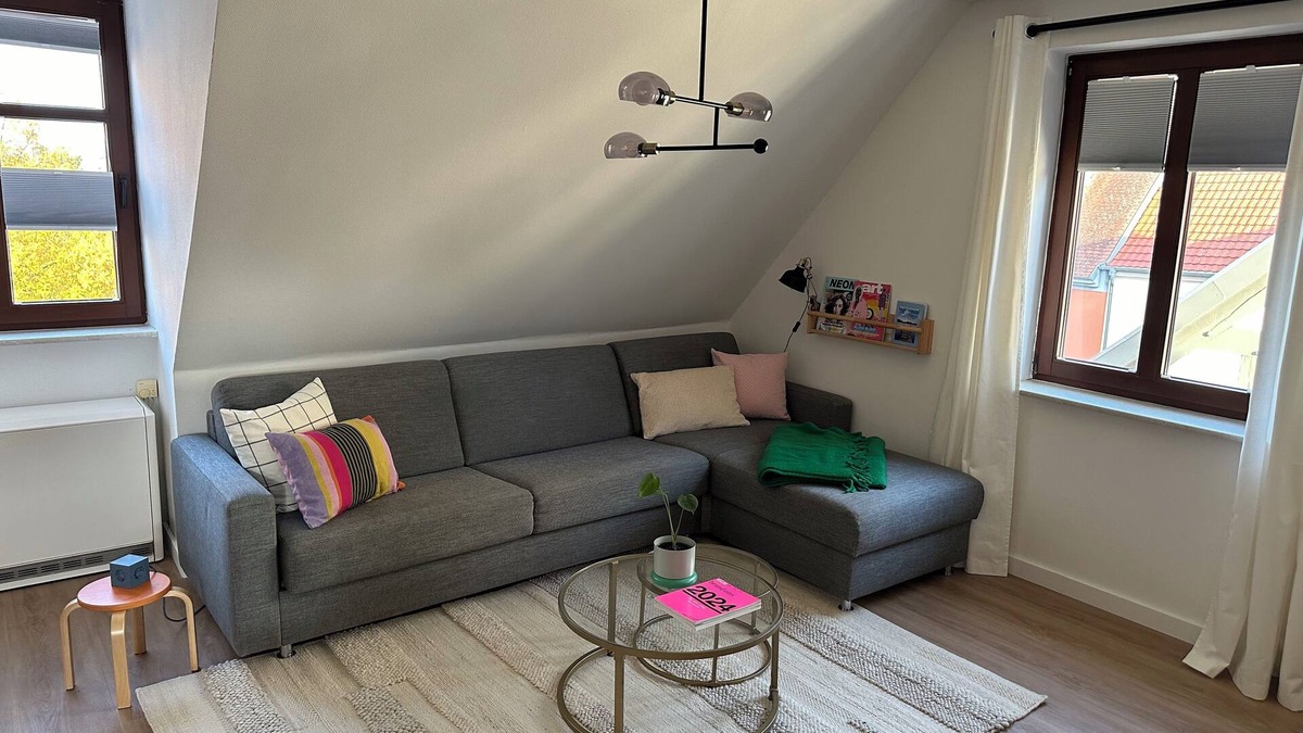 Pasewalk Apartment | Living in the old registry office No6