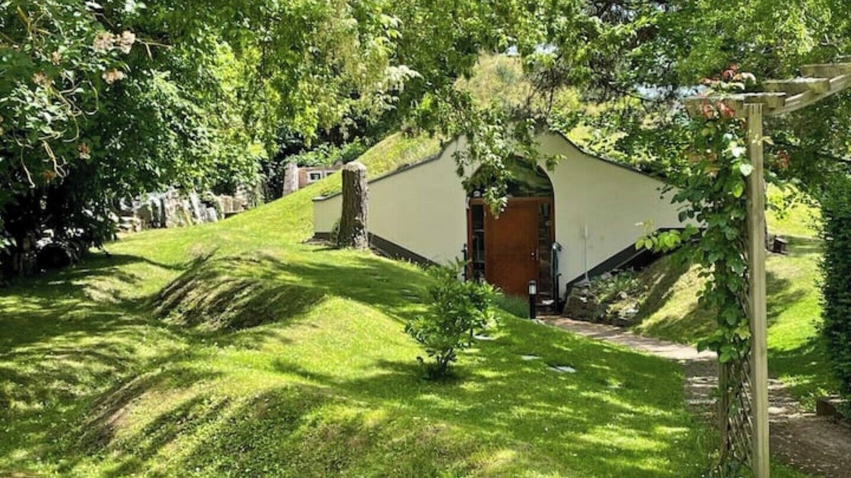 Bad Zwesten Villa | Living like a hobbit