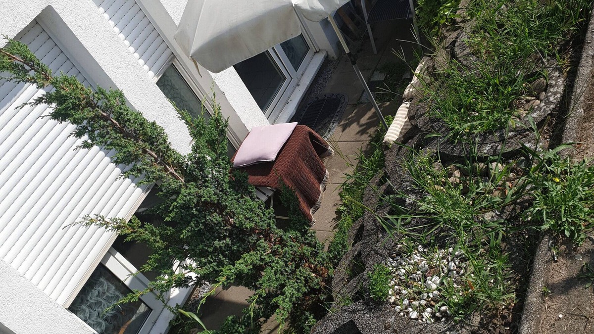 Darmstadt Apartment | Living like at home