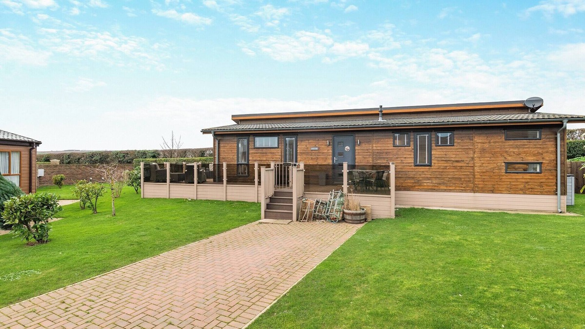 Runswick Bay Cottage | Lobster Lodge - UK48630