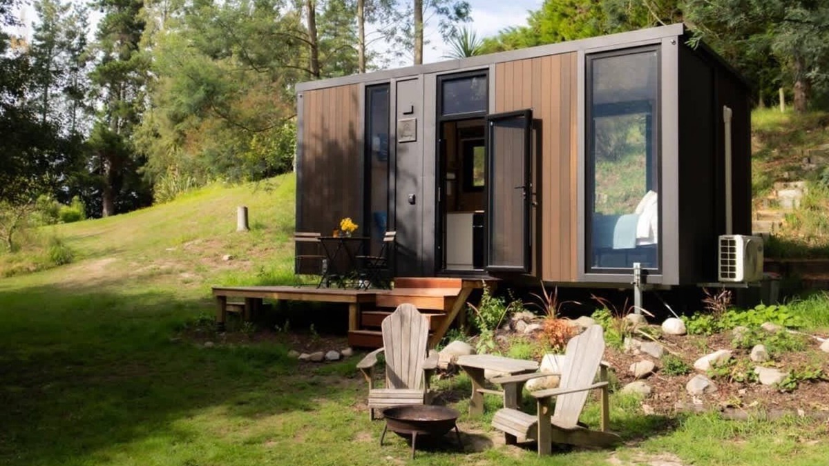 North Loburn House | Loburn Retreat 2 by Tiny Away