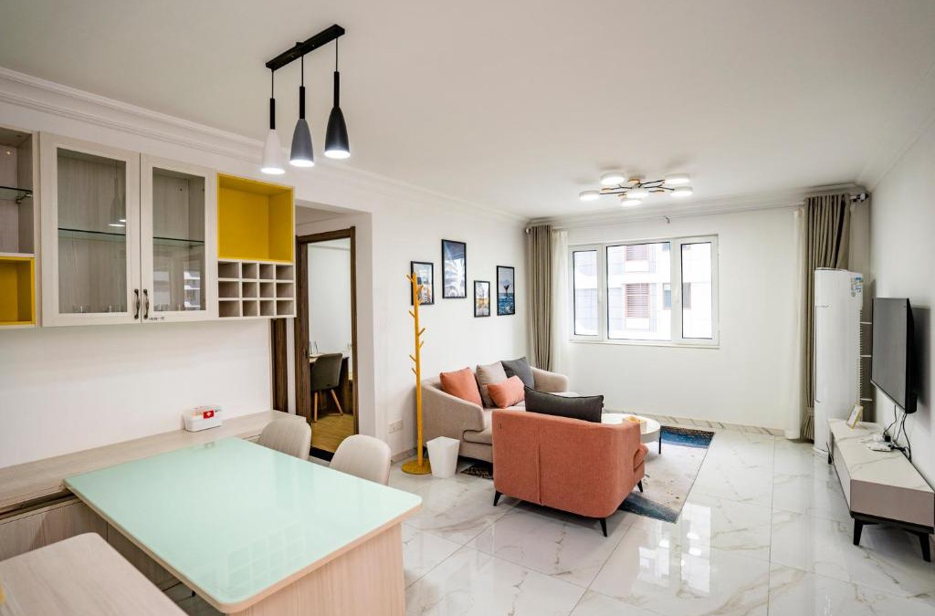 Haigang District Apartment | Locals Apartment House 01