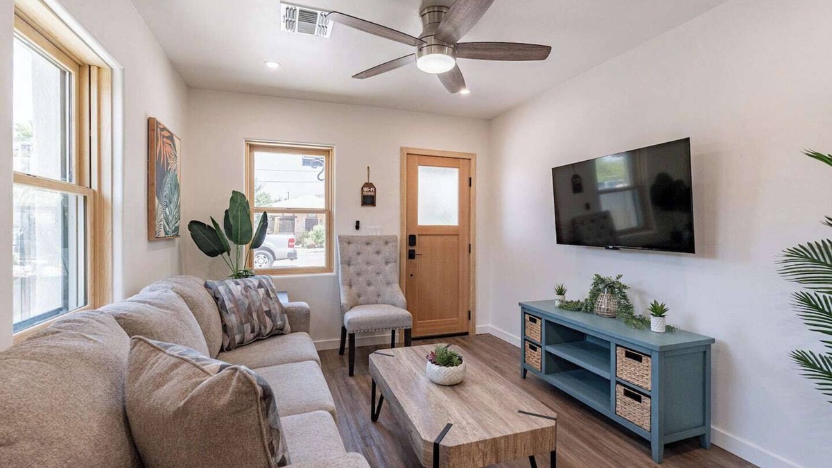 Downtown Tucson Apartment | Located downtown this 1 bedroom 1 bathroom is fully remodeled with your own dedicated electric vehicle charger .